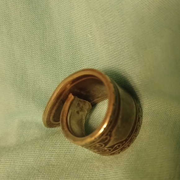 Oneida spoon ring. - Picture 5 of 7